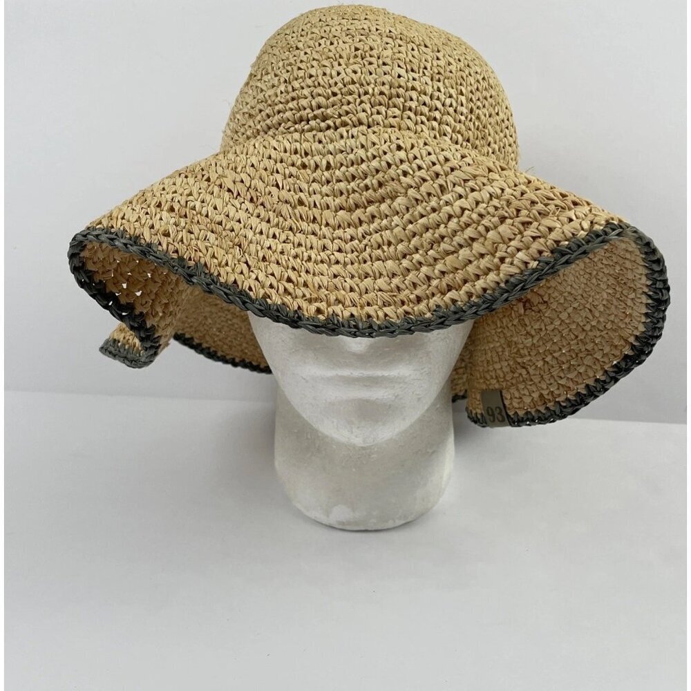 Mountain Hardwear Straw Sun Hat with Dark Trim, Raffia, packable, OS